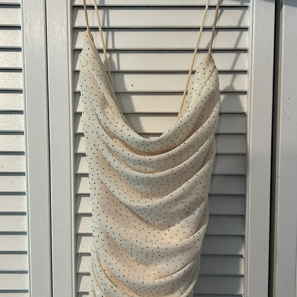 Klesis bodycon ruched faux diamond dress | Ivory - Picture 6 of 11